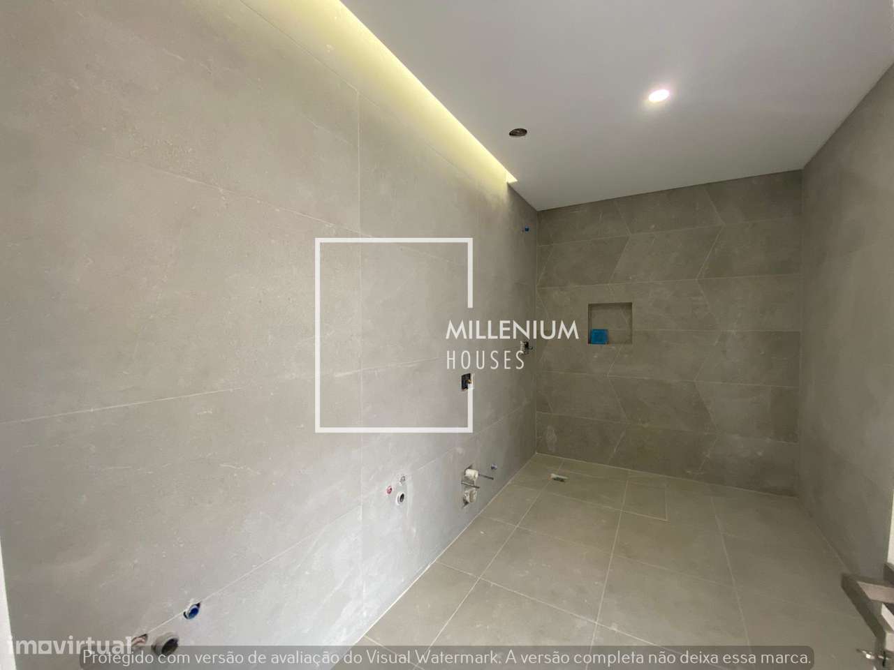 **Moradia V5 | Golfe | Vila Nova de Santo Estêvão**-11