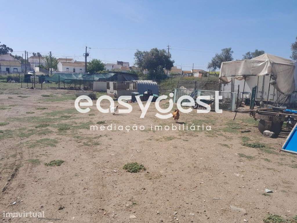 Terreno Rústico em Beja com bons acesso ideal para Estaleiro - Grande imagem: 3/12