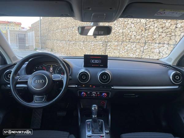 Audi A3 Limousine 1.6 TDI S tronic - 12