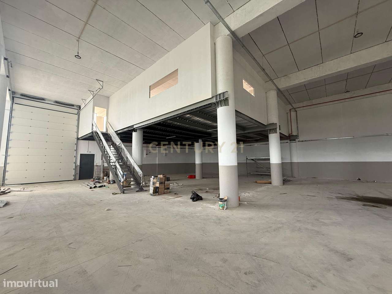 ARMAZÉM INDUSTRIAL | SANTO TIRSO | INVESTIMENTO / LOGÍSTICA / COMÉRCIO-4