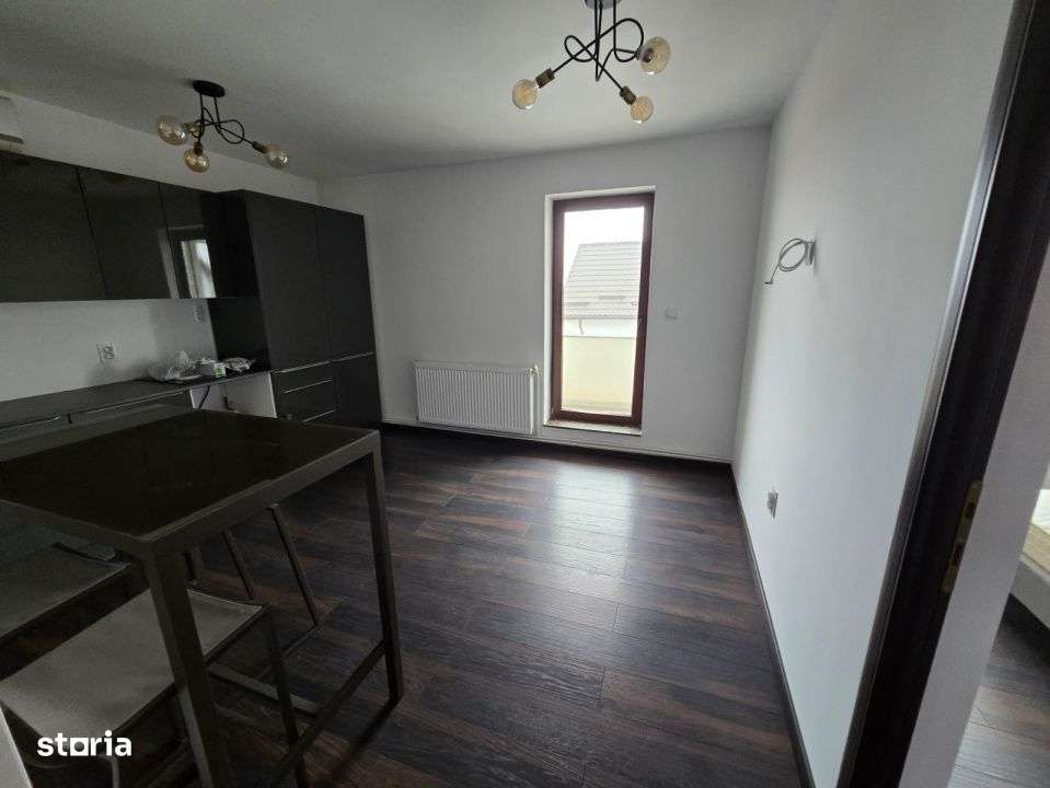 Vila Targul Saptamanal, P+2 - Imagine principală: 5/19