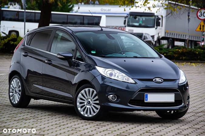 Ford Fiesta 1.4 Ghia - 9