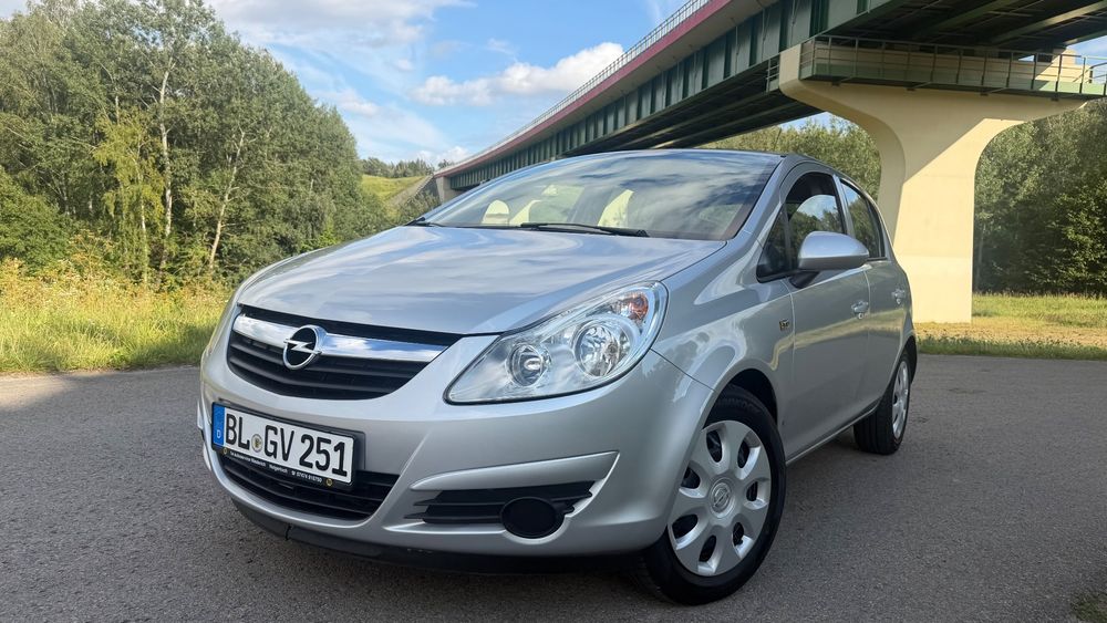 Opel Corsa D (2006-2014) 1.4 16V Color Edition 2009