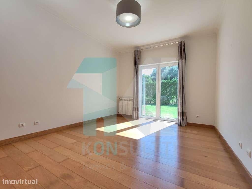 Moradia de luxo T4 com piscina no prestigiado condomínio fechado da...-18
