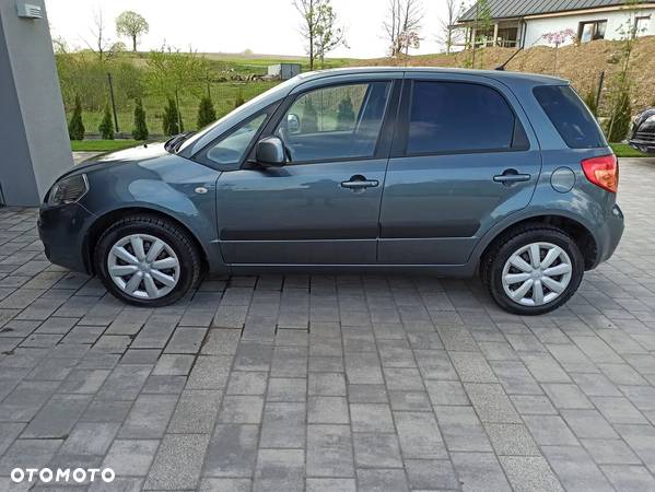 Suzuki SX4 1.6 GLX / Comfort - 6