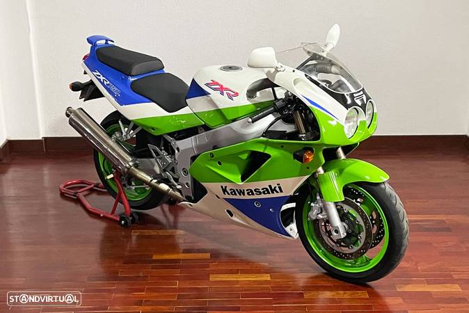 Kawasaki ZXR 750 - 18