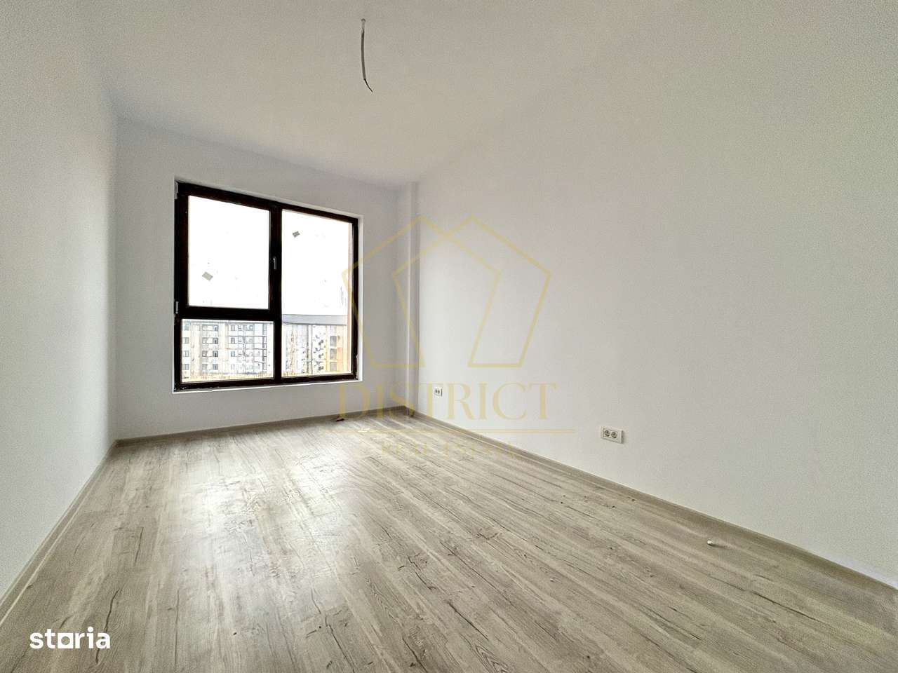 Apartament cu 3 camere si 2 bai + dressing | Giroc | ESO - Imagine principală: 5/9