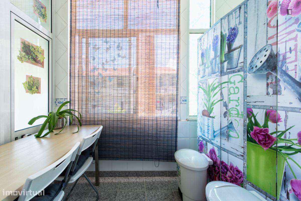 Quarto - localizado em Picoas Lisbon - Grande imagem: 3/10