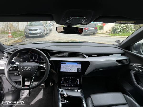 Audi Q8 e-Tron Sportback 50 quattro S line - 16