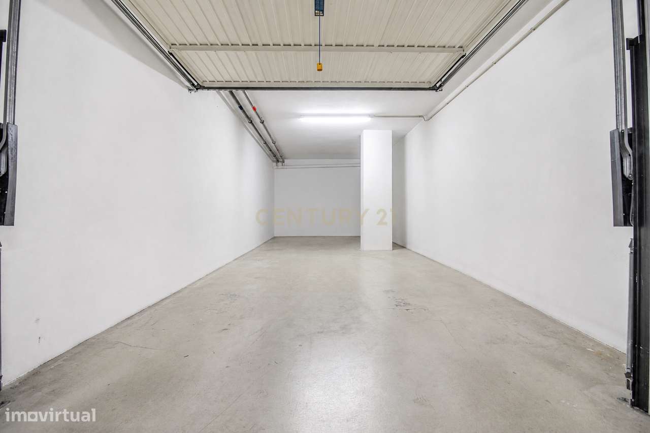 Apartamento T3 com Garagem Dupla na Quinta da Borloteira, Figueira da-29
