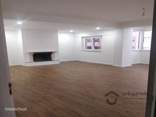 Apartamento T3, acabado de remodelar no Penedo - Grande imagem: 2/32