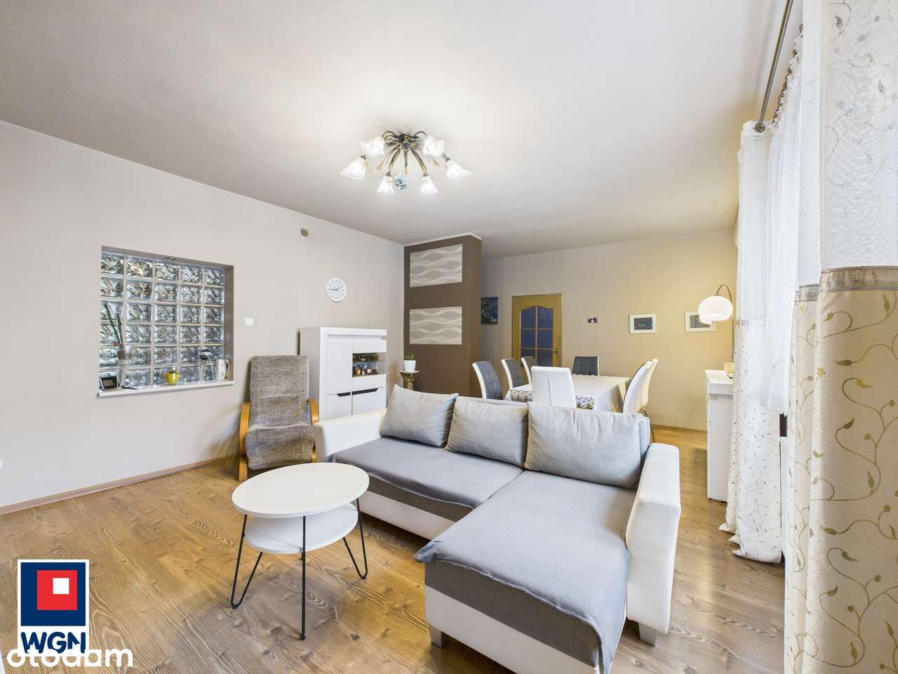 Atrakcyjny dom w spokojnej dzielnicy miasta z dużą działką w Kościanie - Pełny obrazek: 5/13