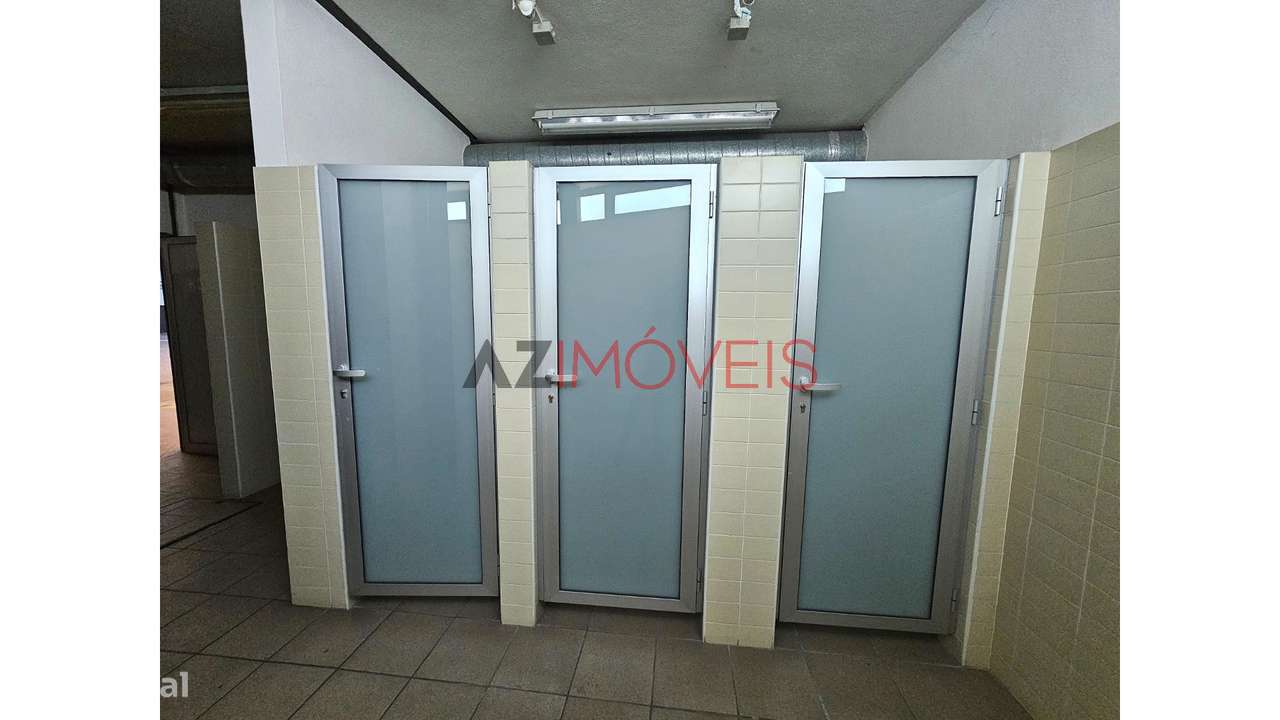 VENDE-SE ARMAZÉM EM AUTOGUIA, OURÉM-14