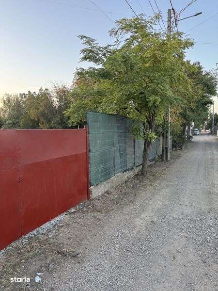 Inchiriez teren de pana la 3.000 mp langa Metro Galati - Imagine principală: 4/5