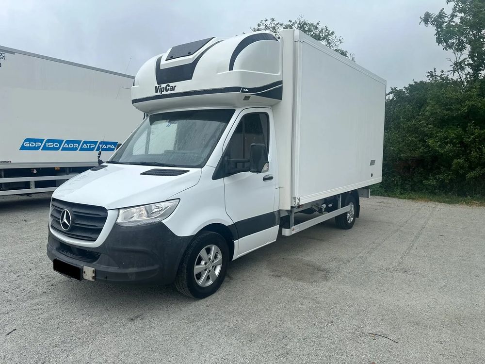 Mercedes-Benz Sprinter 2021