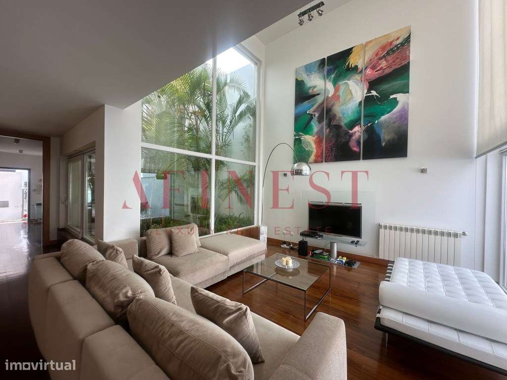 Oportunidade Rara! Moradia T4 com Piscina e Garagem para 3 Carros - Grande imagem: 5/28