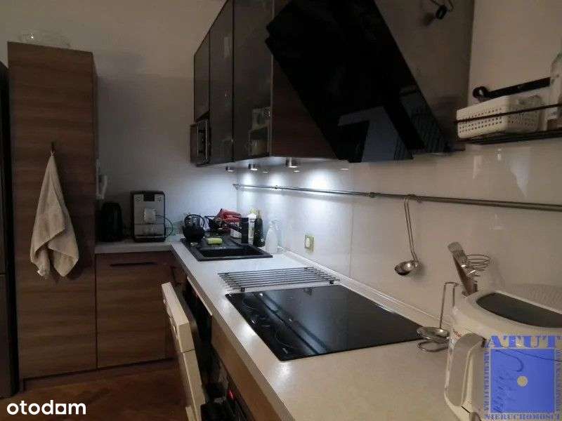 Piekne czteropokojowe w kamienicy blisko Rynku - Pełny obrazek: 4/13