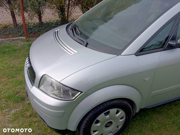 Audi A2 1.4 - 9