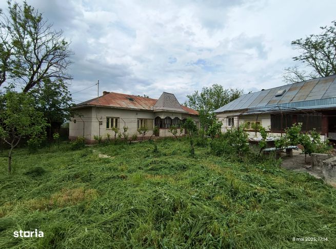 De vanzare casa Troianu-7
