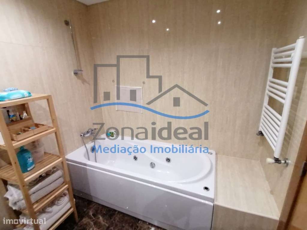 Apartamento T3 com terraço, 2 parqueamentos - Condomínio Top Reside...-18