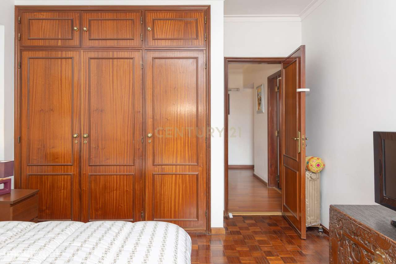 Apartamento T3+1 Duplex   Costa da Guia- Cascais-20