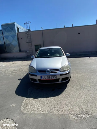 Volkswagen Golf - 4