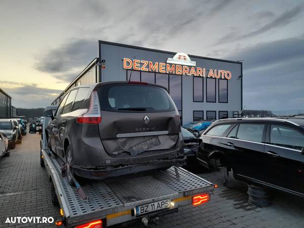 Dezmembram Renault Scenic 1.9 DCI an fabr. 2010 - 2