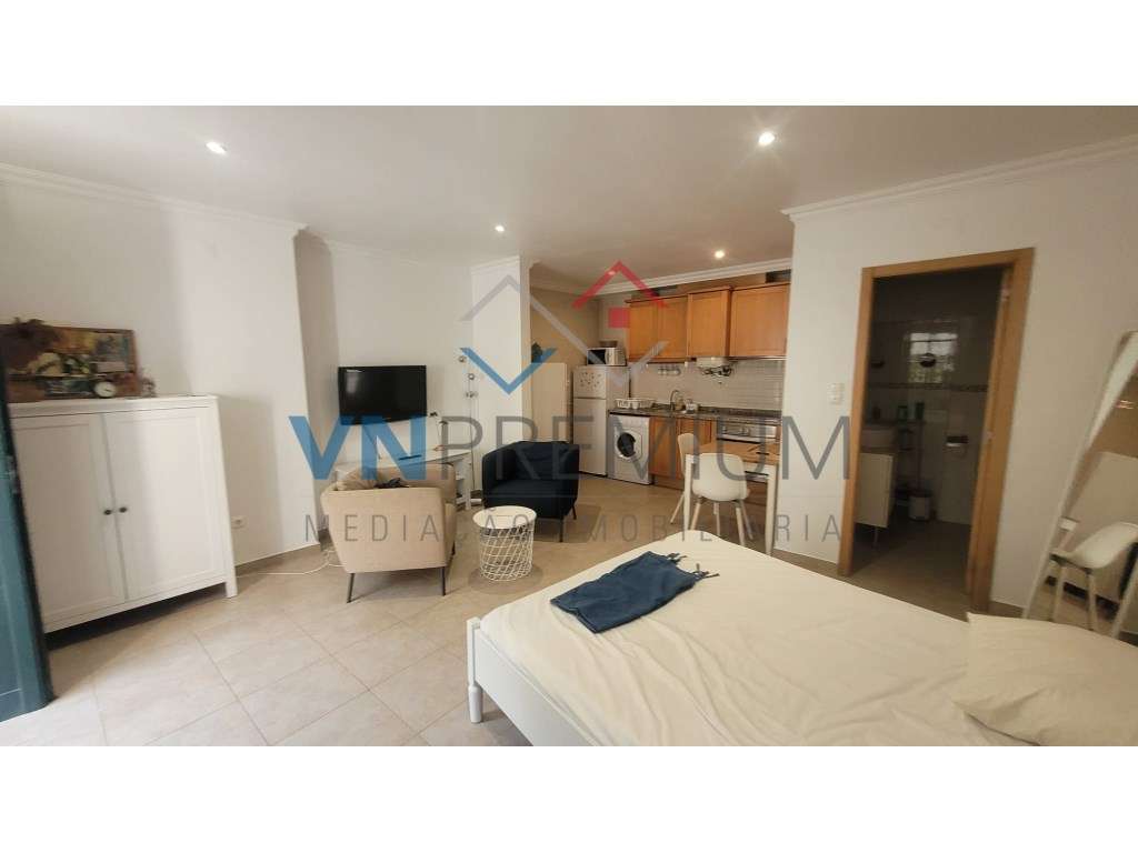 Excelente T0 Charmoso na Graça-13