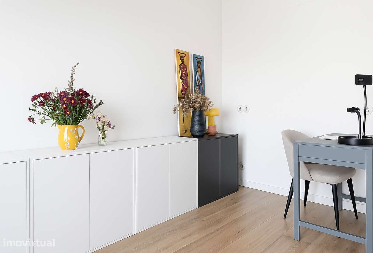 T4 remodelado com terraço - Rua Alexandre Ferreira-16