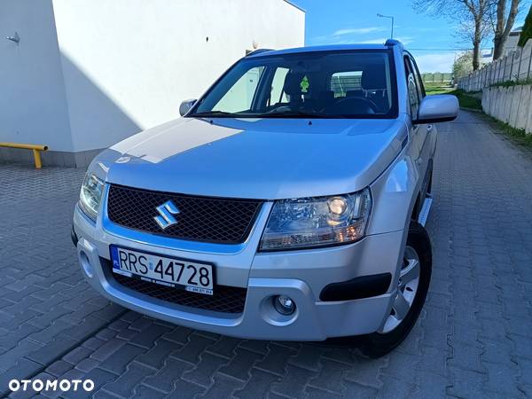 Suzuki Grand Vitara 2.0 De luxe - 3