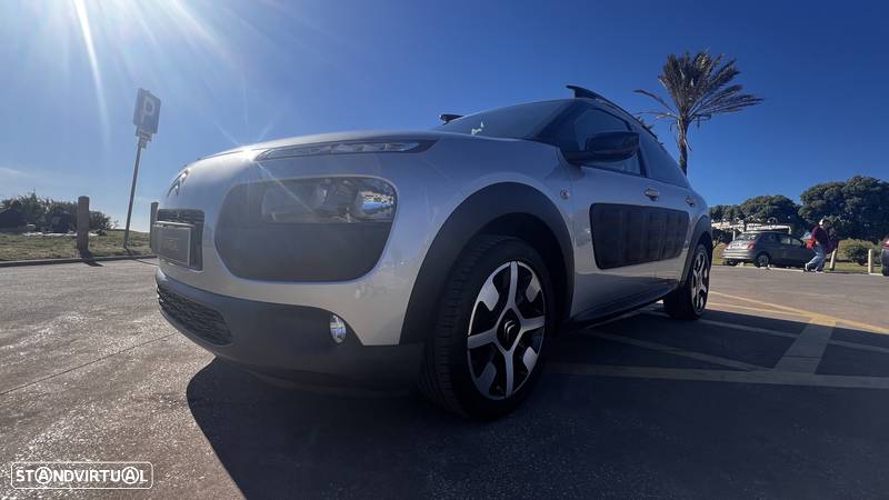 Citroën C4 Cactus 1.2 PureTech Shine - 1