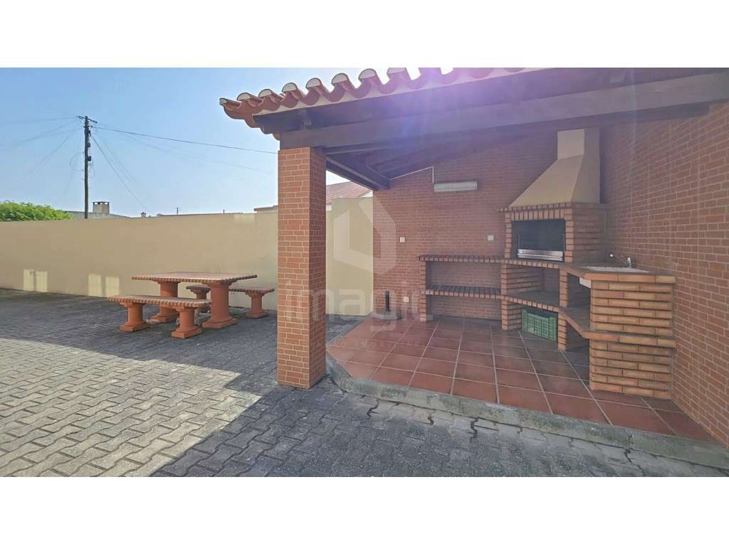 Moradia T4 isolada, usada, Encarnação - Mafra-45