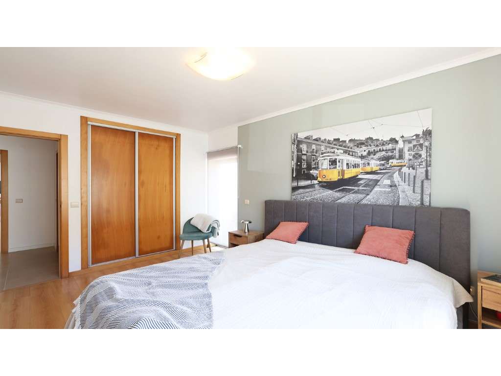 Apartamento T2 com Terraço Privado e Vista Mar | Sítio da Nazaré-26