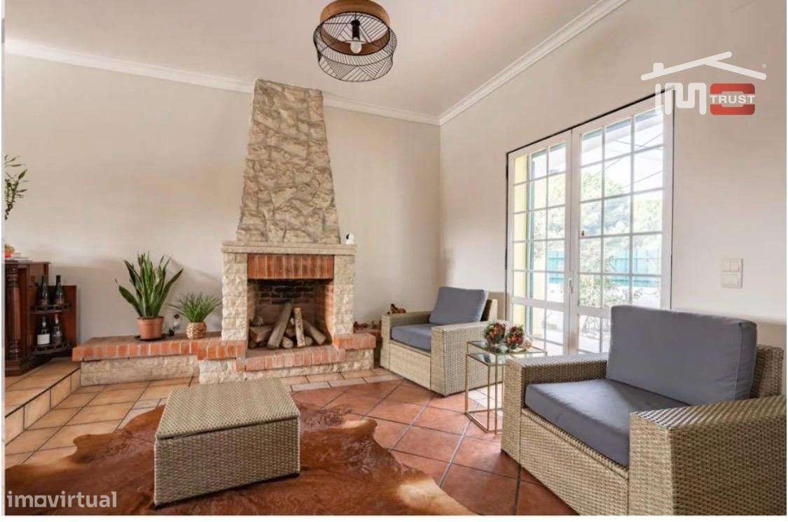 Moradia T5+3 Palmela- Piscina, Garagem, Furo de Água, Coz. Equipada - Grande imagem: 5/40