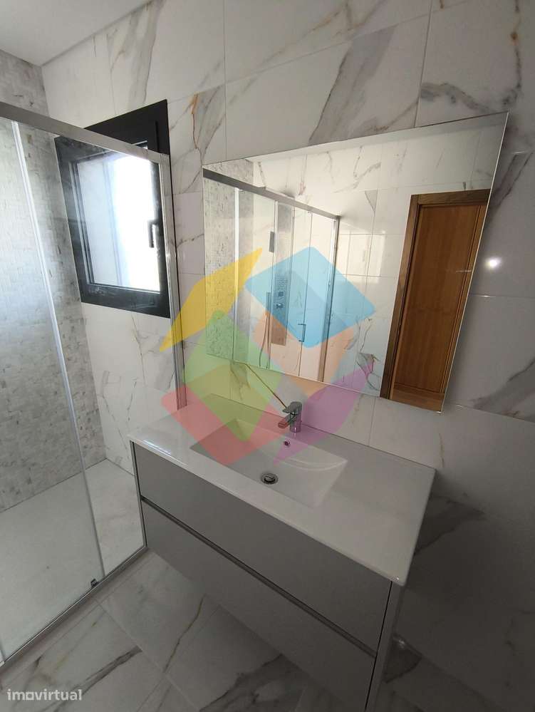 Moradia em Lobão, moderna, luminosa e pensada para o conforto da...-53