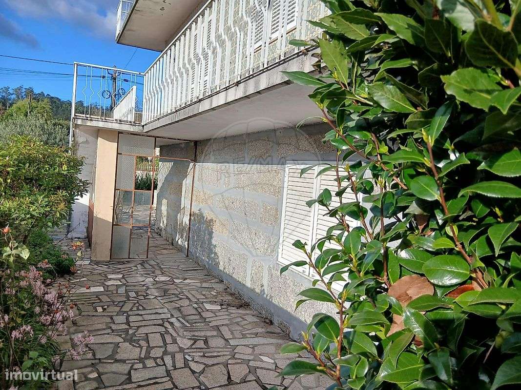 Moradia T2 para venda-6