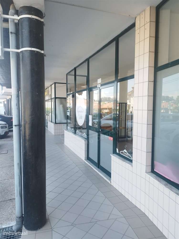 Trespasse de Engomadoria e Costura em Funcionamento – Joane, Vila Nova-16