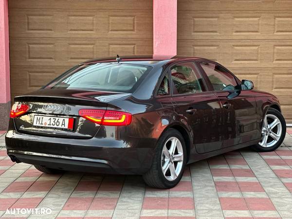 Audi A4 - 5