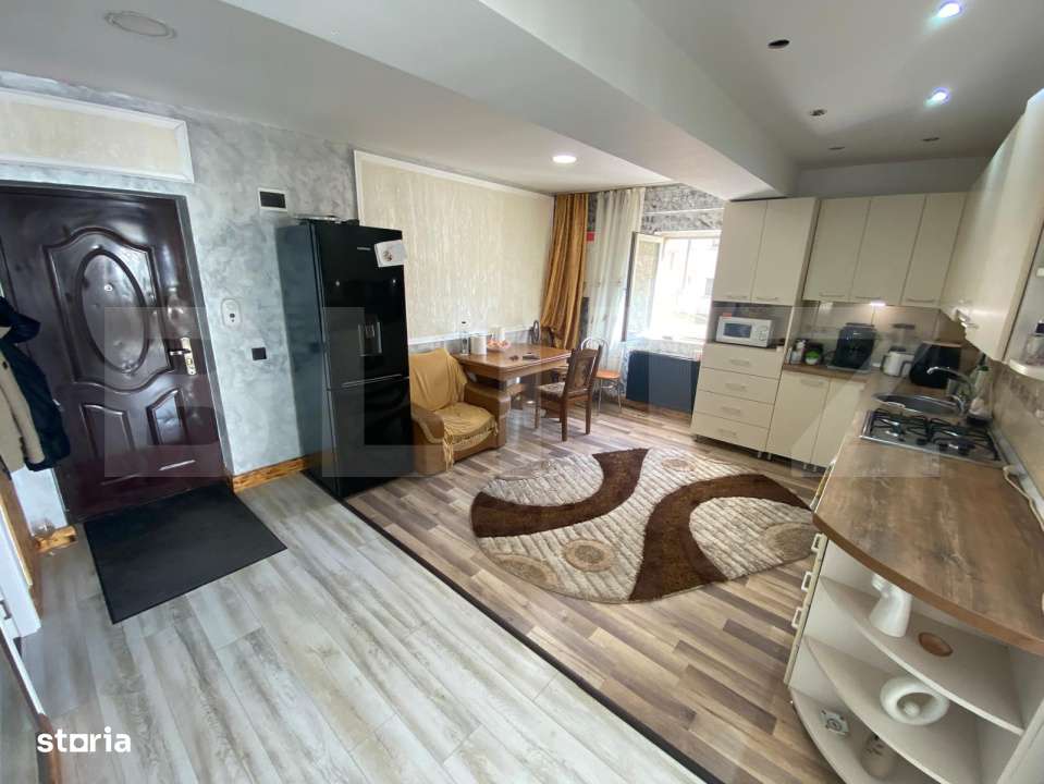 Apartament 3 camere, 60 mp, 2 balcoane, 2 parcari, Baciu, Regal - Imagine principală: 5/8