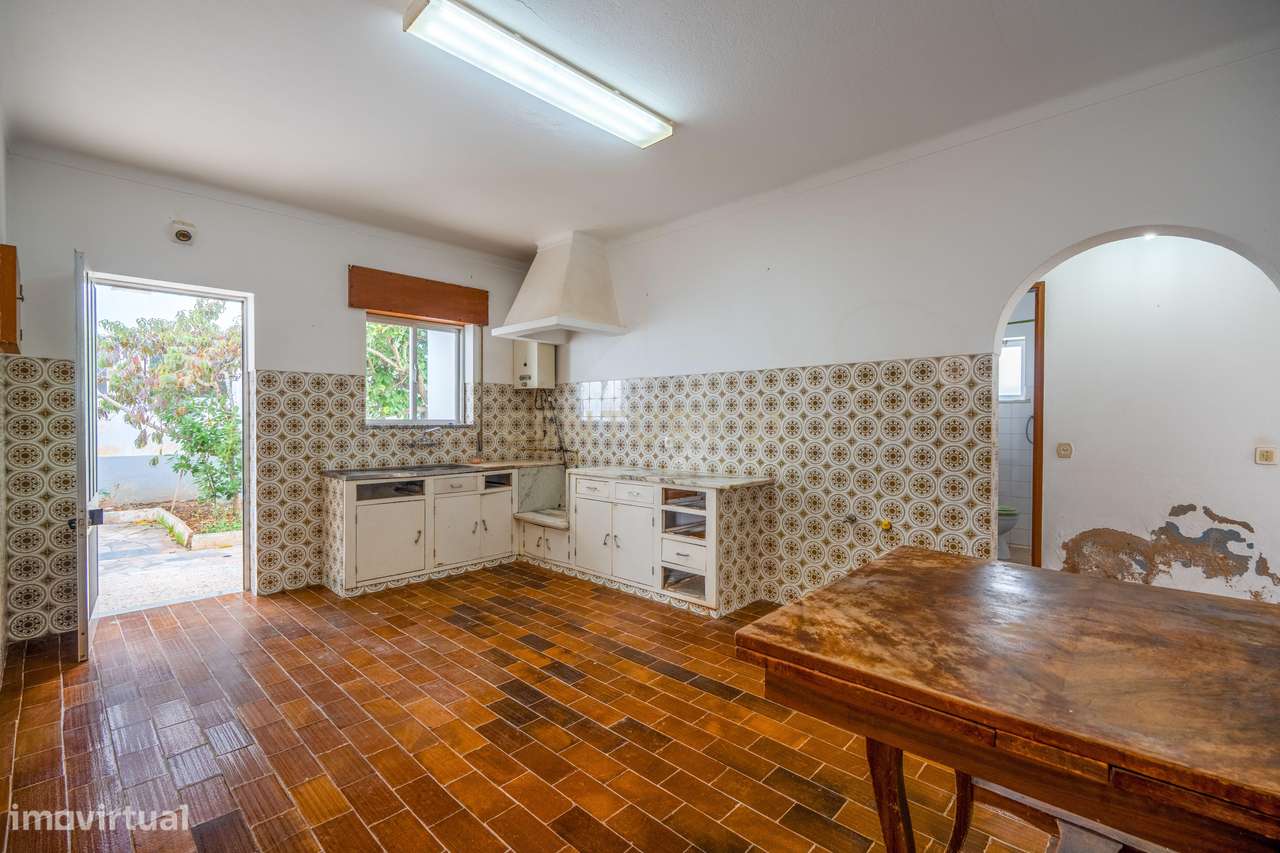 Moradia T4 em Estômbar, Lagoa - Oportunidade Única! - Grande imagem: 5/41