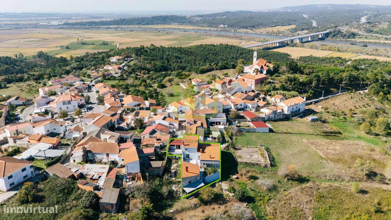 Moradia T4 com vistas deslumbrantes-49