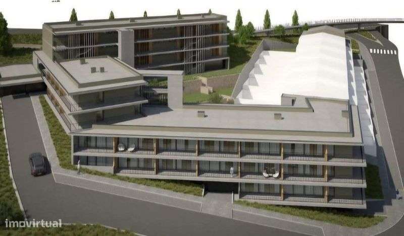 T2 Novo Condomínio Privado (campo de Padel e ginásio )-0