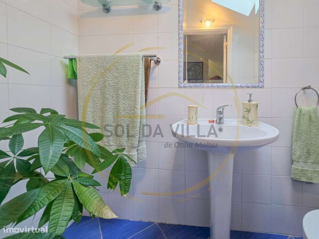Moradia Geminada T3+2 com garagem - Quinta do Conde - 395.000€-19