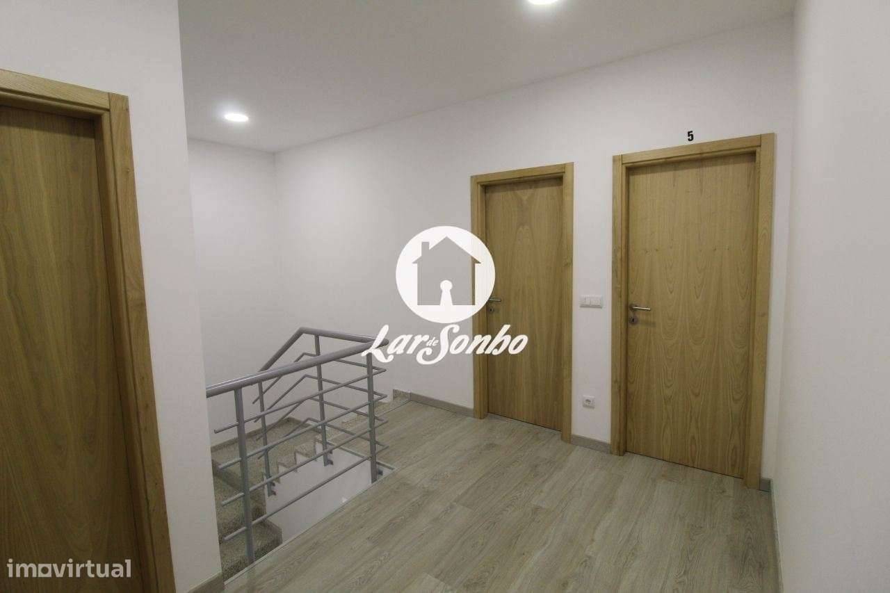 Andar moradia Barcelos - Grande imagem: 5/31