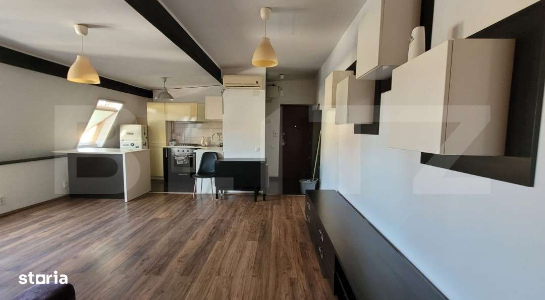 Apartament cu 2 camere, semidecomandat, etaj 3/3,  cu parcare, zona Mu - Imagine principală: 5/19