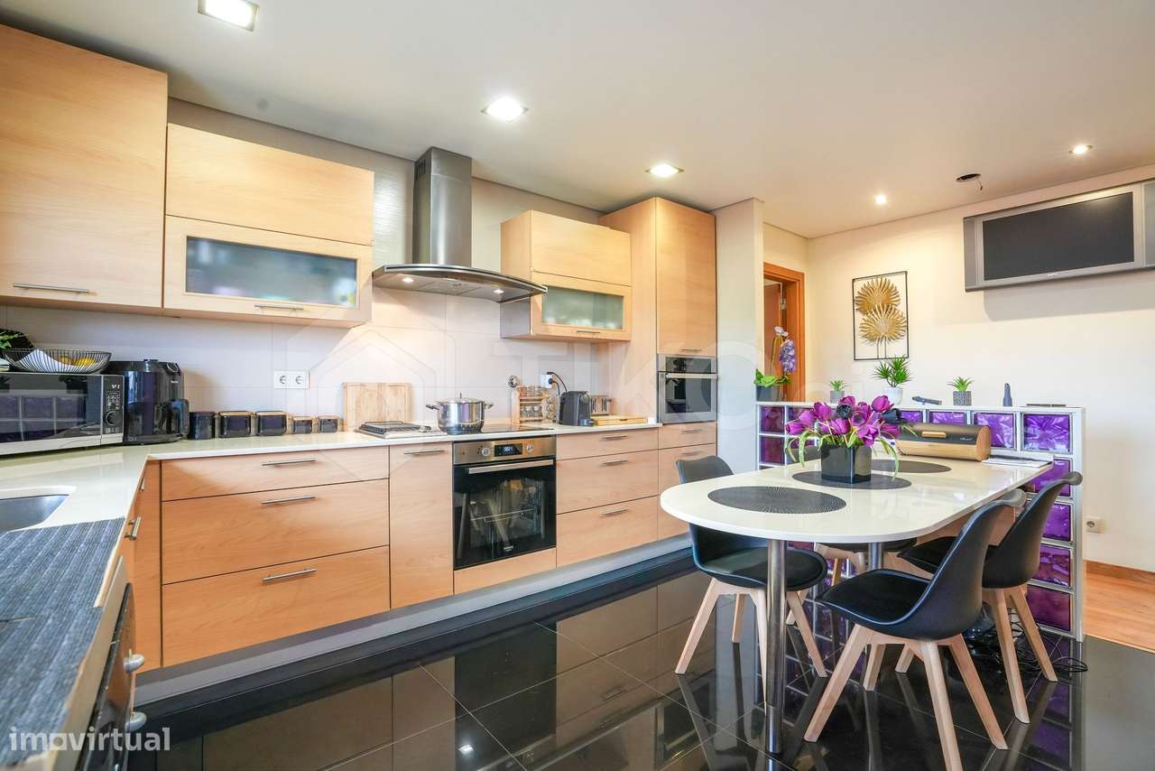 MORADIA T3 COM PISCINA, CONSTRUÇÃO ANTISSÍSMICA, ISOLAMENTO PREMIUM E-6