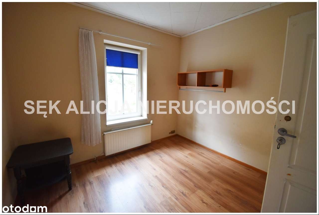 Kamienica w centrum Świebodzic-5