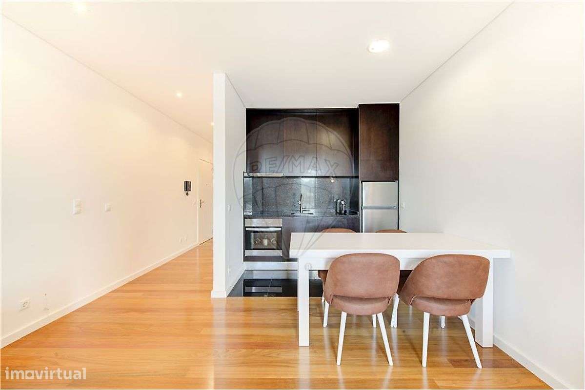 Apartamento T1 para arrendamento - Grande imagem: 4/25