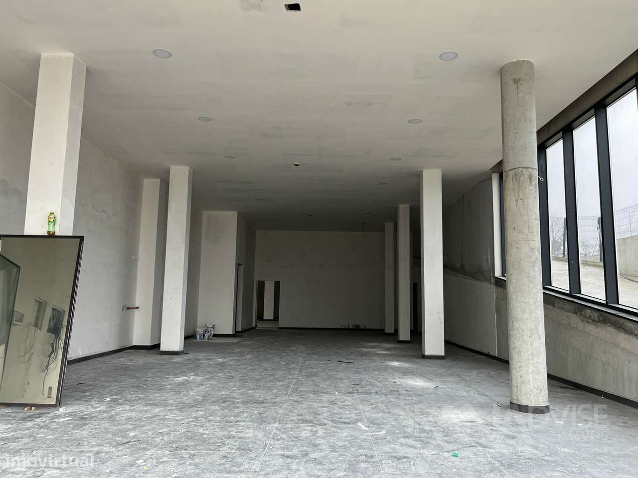 Loja  Venda em Repeses e São Salvador,Viseu - Grande imagem: 3/9