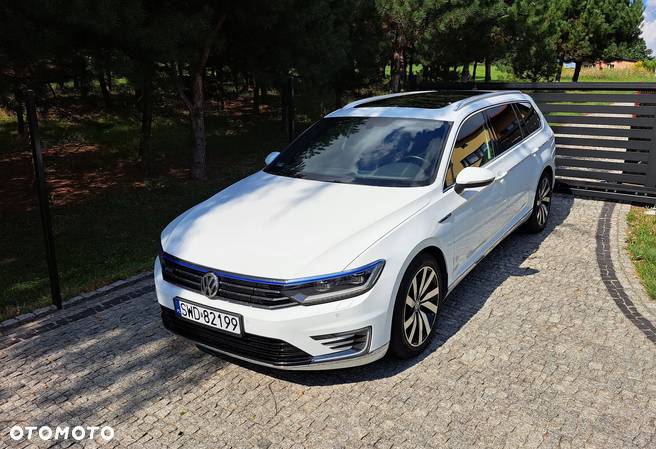 Volkswagen Passat Variant 1.4 TSI Plug-In-Hybrid DSG GTE - 1